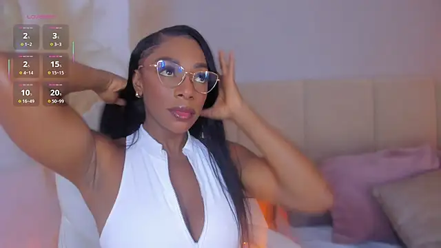 Snapshot of aprilebony_ chatting on May 15, 2026, 10:44 am aprilebony online show from May 15, 2026, 10:44 am