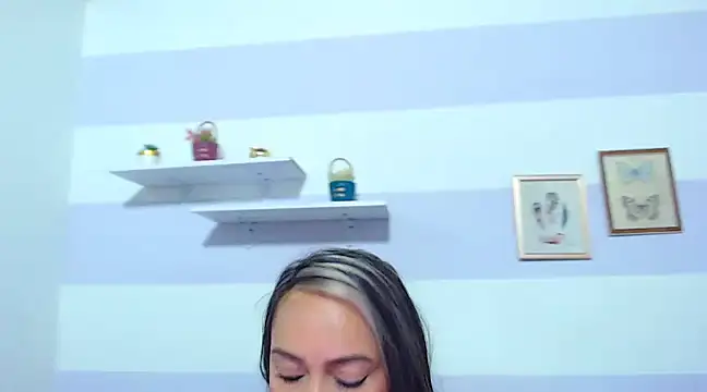 kimberlyvega online show from January 11, 2025, 6:01 pm