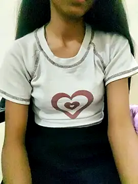 Snapshot of Kumkum_36 chatting on February 24, 2025, 10:59 am Kumkum 36 online show from February 24, 2025, 10:59 am