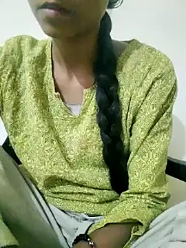 Snapshot of Kumkum_36 chatting on March 16, 2025, 8:32 am Kumkum 36 online show from March 16, 2025, 8:32 am