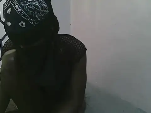 Pinky coochie online show from September 18, 2025, 12:18 pm