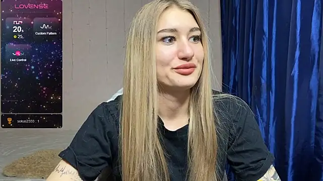 Silvia Shugarr online show from February 28, 2025, 2:42 pm