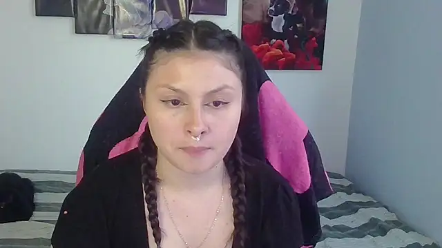 jessica gomez online show from October 16, 2025, 10:33 pm