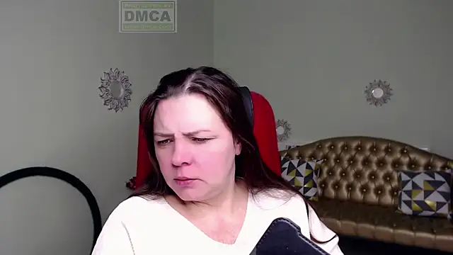 Snapshot of Lily_flower7 chatting on January 24, 2025, 4:05 am Lily flower7 online show from January 24, 2025, 4:05 am