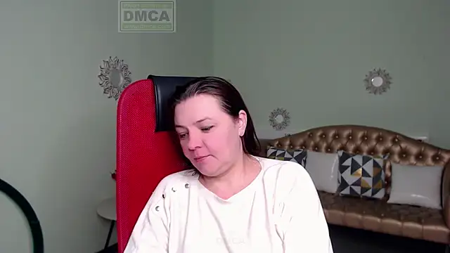 Snapshot of Lily_flower7 chatting on February 5, 2025, 4:06 am Lily flower7 online show from February 5, 2025, 4:06 am