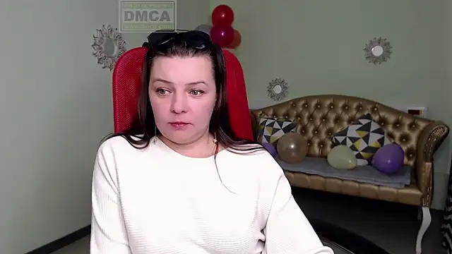 Snapshot of Lily_flower7 chatting on February 20, 2025, 10:16 am Lily flower7 online show from February 20, 2025, 10:16 am