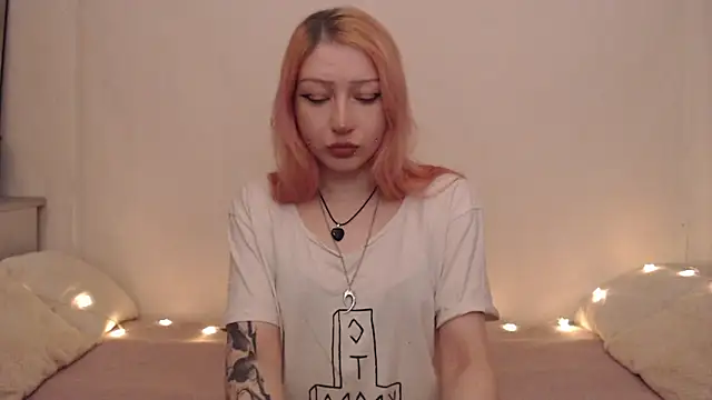 Emily hardcore online show from May 11, 2026, 9:12 pm