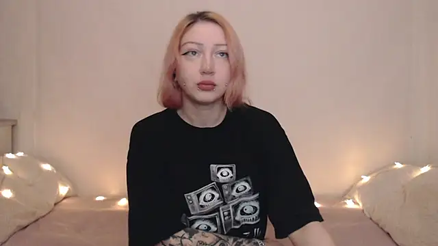 Emily hardcore online show from May 14, 2026, 10:05 pm