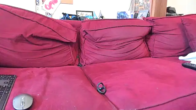 ryderswell123 online show from September 14, 2025, 5:12 pm