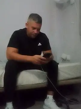 antonioM84 online show from November 26, 2025, 6:53 pm