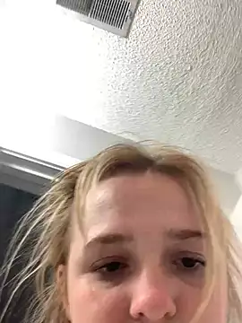 cammy2 online show from February 25, 2025, 10:29 pm