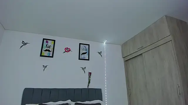 Snapshot of im_sarah34 chatting on March 8, 2026, 2:04 am im sarah34 online show from March 8, 2026, 2:04 am