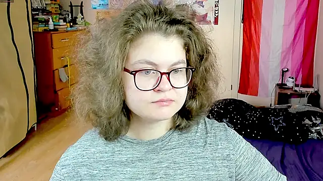 Sashy Way online show from October 10, 2025, 8:13 am