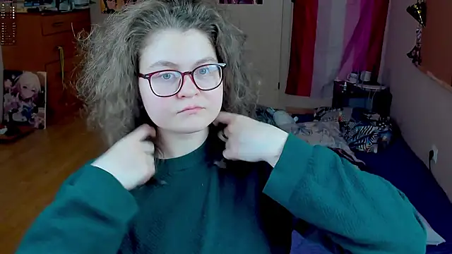 Snapshot of Sashy_Way chatting on February 12, 2026, 8:04 pm Sashy Way online show from February 12, 2026, 8:04 pm