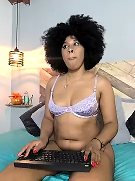EmmilyBrant online show from December 13, 2024, 2:21 am