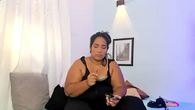 Mariana villa13 online show from March 15, 2025, 2:23 pm