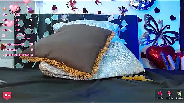 Snapshot of kandy-Jhonson chatting on February 20, 2025, 10:15 pm kandy-Jhonson online show from February 20, 2025, 10:15 pm