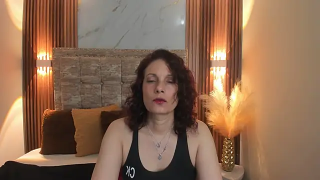 Snapshot of ada_mclaine chatting on December 18, 2024, 11:45 am ada mclaine online show from December 18, 2024, 11:45 am