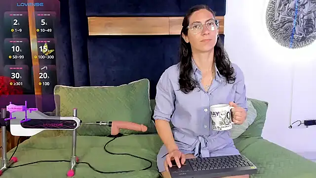 Snapshot of Andromeda-jade chatting on February 8, 2025, 3:30 am Andromeda-jade online show from February 8, 2025, 3:30 am