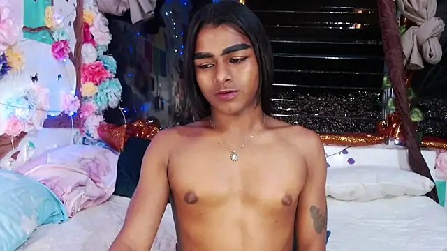 Snapshot of Karly_coffe chatting on December 30, 2024, 3:14 am Karly coffe online show from December 30, 2024, 3:14 am