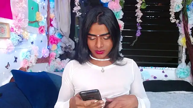Snapshot of Karly_coffe chatting on March 14, 2025, 6:53 am Karly coffe online show from March 14, 2025, 6:53 am