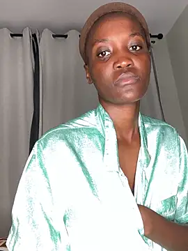 Snapshot of Fanclubbbbb chatting on November 12, 2025, 12:11 am Fanclubbbbb online show from November 12, 2025, 12:11 am