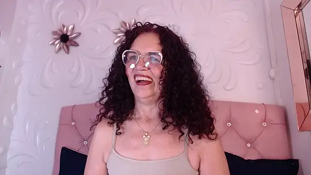 agatha ross26 online show from January 5, 2025, 3:02 pm