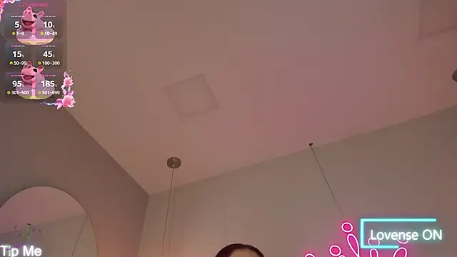 violeth hill online show from January 11, 2026, 7:30 pm