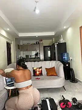 juicybatate online show from January 17, 2025, 5:42 am