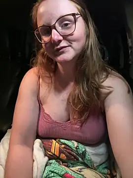 GingerSnap33 online show from December 4, 2024, 6:00 am