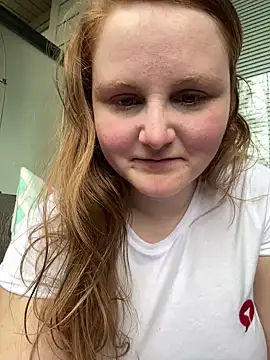 GingerSnap33 online show from February 23, 2025, 8:00 pm