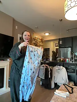 GingerSnap33 online show from February 14, 2026, 9:00 pm