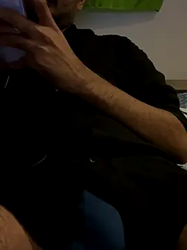 Snapshot of snowdropsitall chatting on October 28, 2025, 6:54 pm snowdropsitall online show from October 28, 2025, 6:54 pm