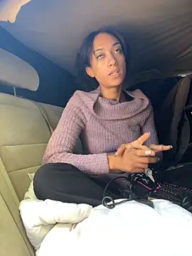 starrynikki online show from November 13, 2025, 3:55 pm