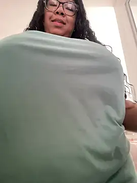 XMara online show from February 12, 2026, 4:35 pm