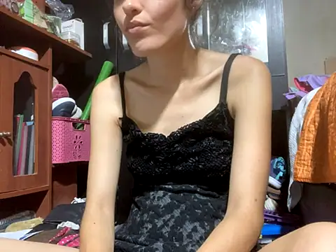 Snapshot of lilithanderson chatting on September 10, 2025, 5:29 am lilithanderson online show from September 10, 2025, 5:29 am
