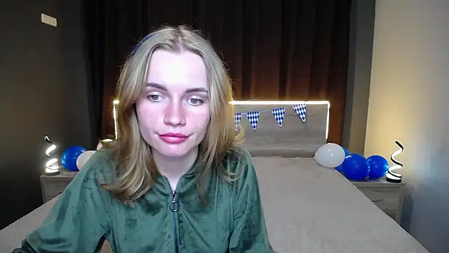 Snapshot of MargaritaKiss chatting on September 22, 2025, 7:27 pm MargaritaKiss online show from September 22, 2025, 7:27 pm