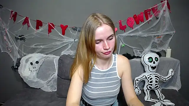 Snapshot of MargaritaKiss chatting on October 20, 2025, 7:58 pm MargaritaKiss online show from October 20, 2025, 7:58 pm