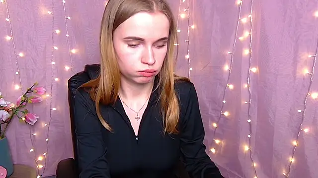 Snapshot of MargaritaKiss chatting on February 28, 2026, 9:16 pm MargaritaKiss online show from February 28, 2026, 9:16 pm