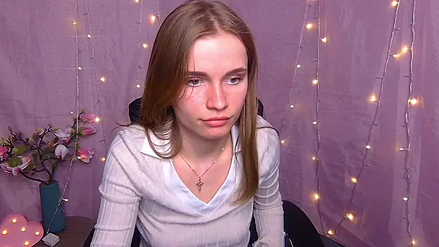 Snapshot of MargaritaKiss chatting on March 16, 2026, 8:24 pm MargaritaKiss online show from March 16, 2026, 8:24 pm