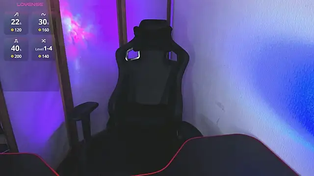 Snapshot of Brad_Maloney chatting on December 28, 2024, 2:01 am Brad Maloney online show from December 28, 2024, 2:01 am