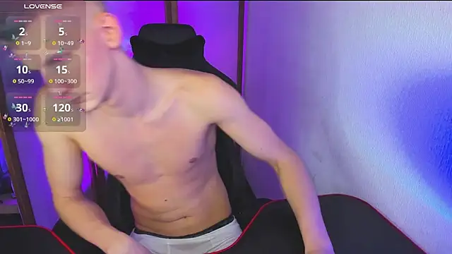 Snapshot of Brad_Maloney chatting on February 9, 2025, 8:34 pm Brad Maloney online show from February 9, 2025, 8:34 pm