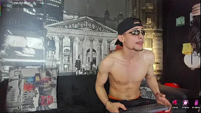 CloeRodriguez online show from May 3, 2026, 10:05 pm