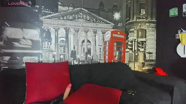 CloeRodriguez online show from May 6, 2026, 9:20 pm