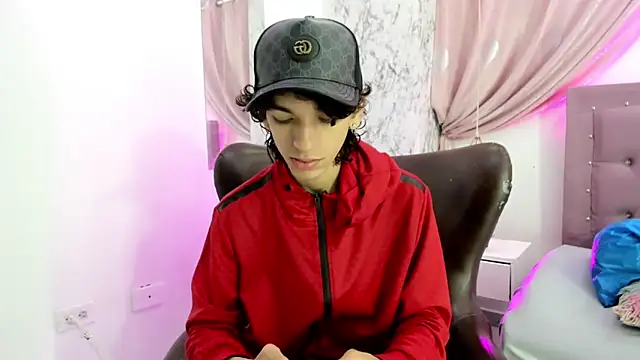 SexyJuliii21 online show from March 16, 2025, 10:20 pm