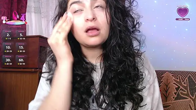 Marci owo online show from September 20, 2025, 1:23 pm