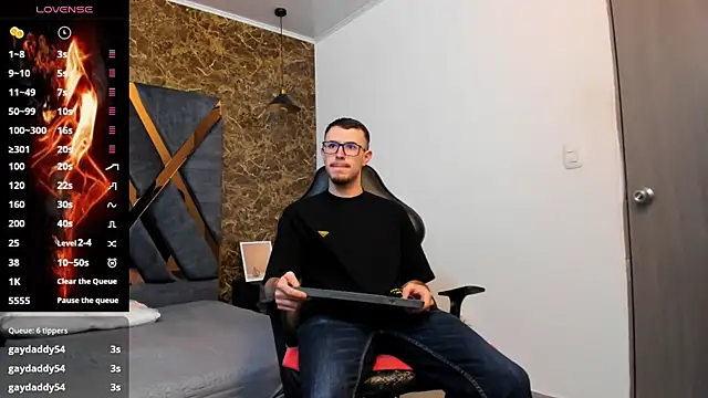 CodyWalkerR online show from January 15, 2025, 5:05 pm