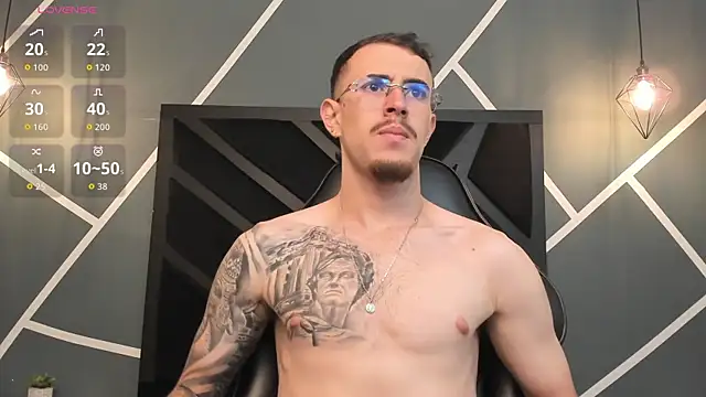 CodyWalkerR online show from October 4, 2025, 5:22 pm