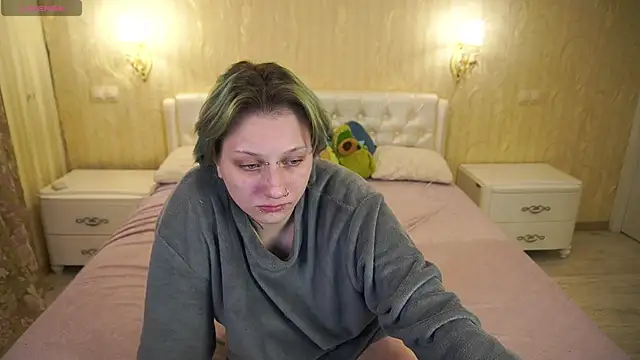 LunaaMayy online show from February 11, 2026, 3:06 pm