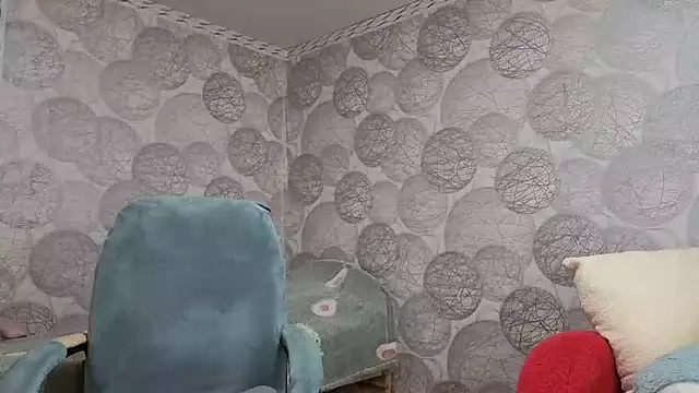 Snapshot of NicoleOlla chatting on June 19, 2026, 1:10 am NicoleOlla online show from June 19, 2026, 1:10 am